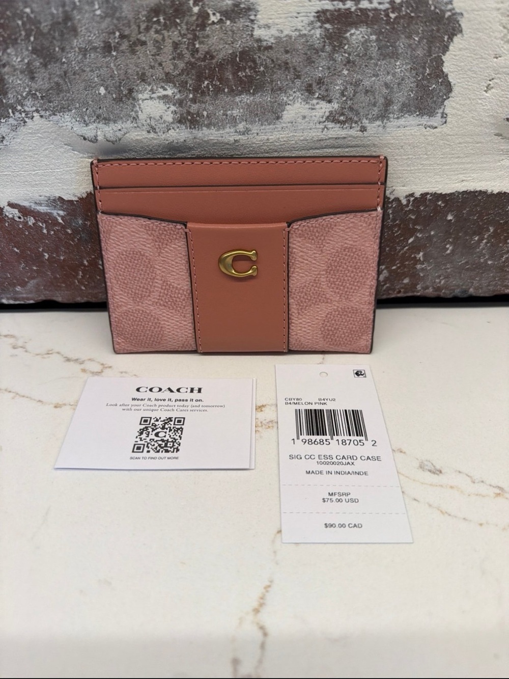 Coach signature canvas essential card case melon pink